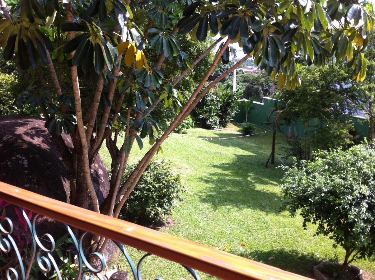 Bela Ilha Guest House อิลญาเบลา ภายนอก รูปภาพ
